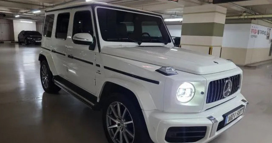 Mercedes-Benz G-Class 