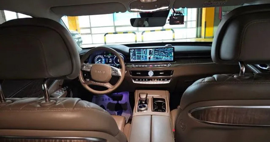 Kia K9 