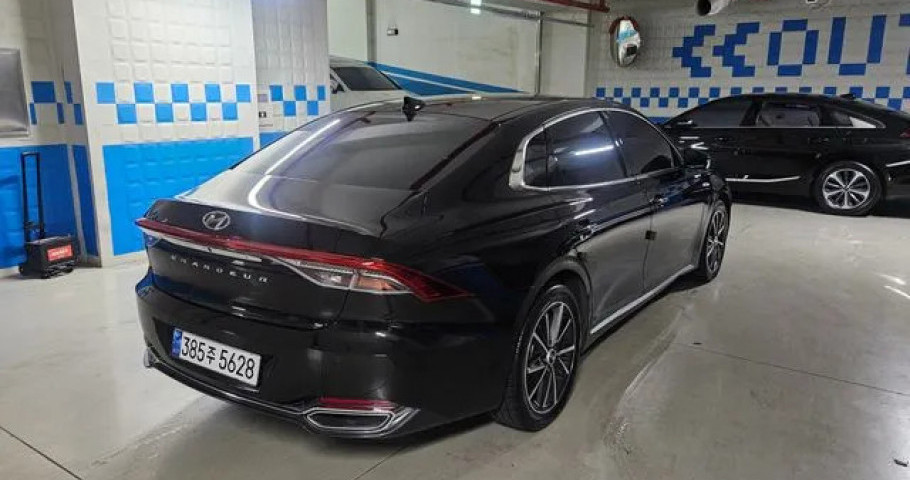 Hyundai Grandeur 