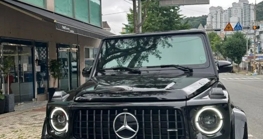Mercedes-Benz G-Class 