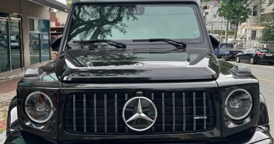 Mercedes-Benz G-Class 