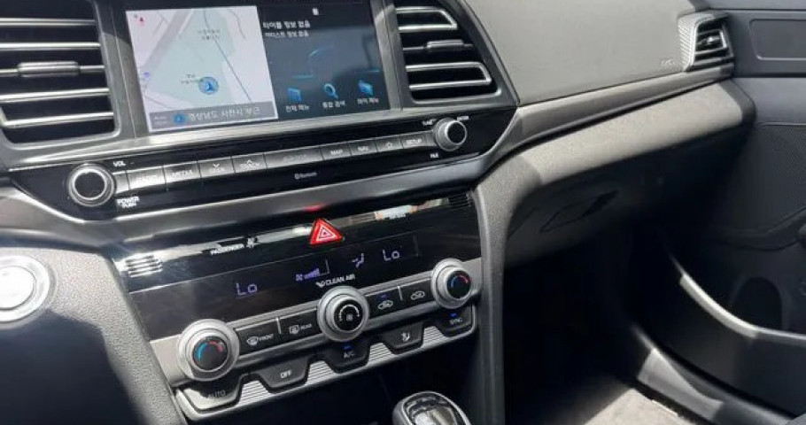 Hyundai Avante (Elantra) 