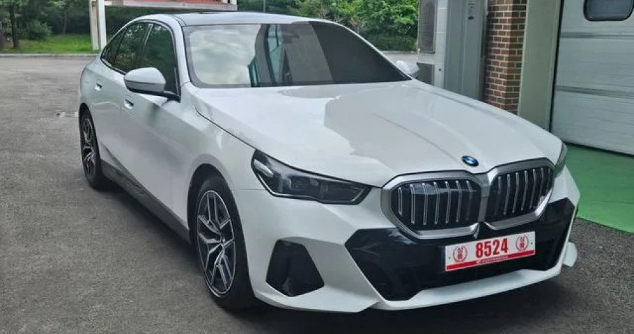 Bmw 5-Series 