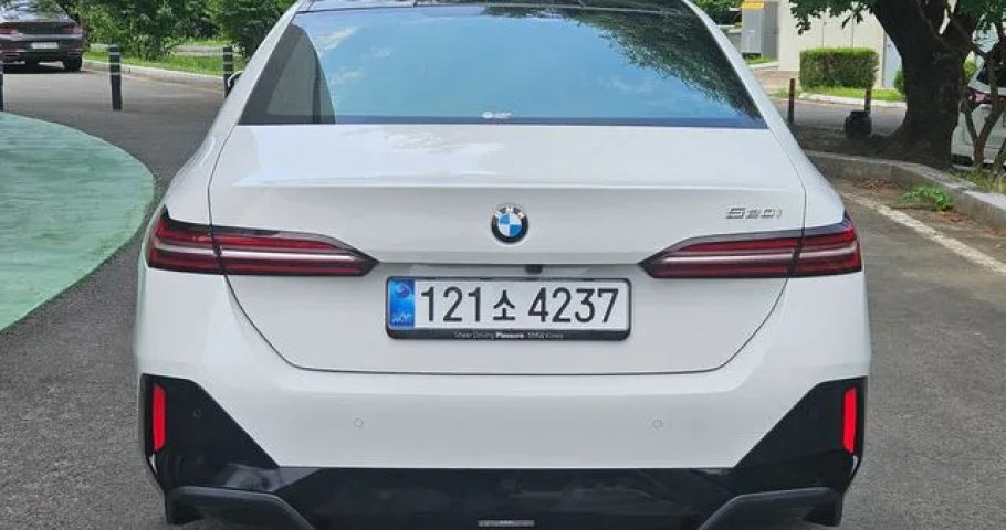 Bmw 5-Series 