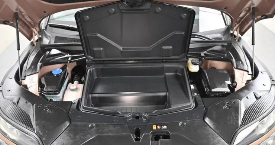Genesis Gv60 