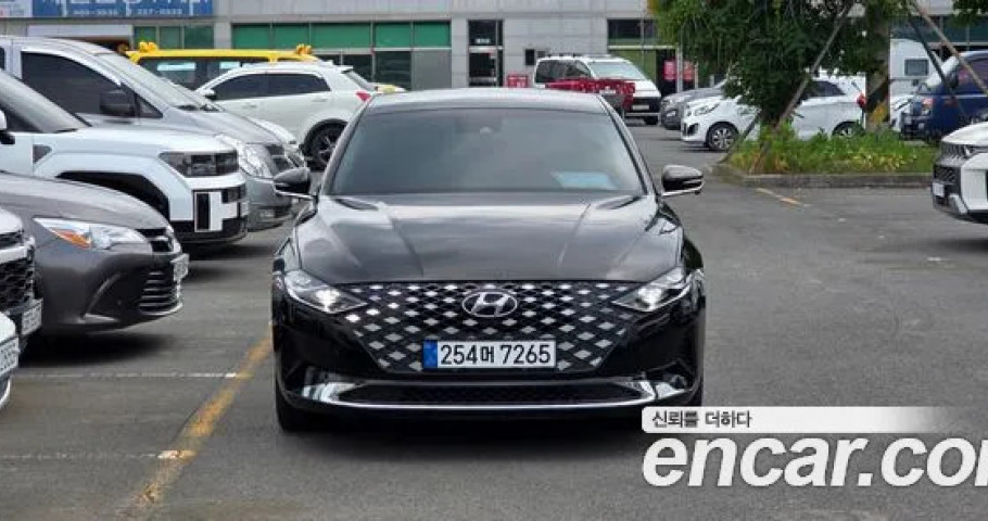 Hyundai Grandeur 