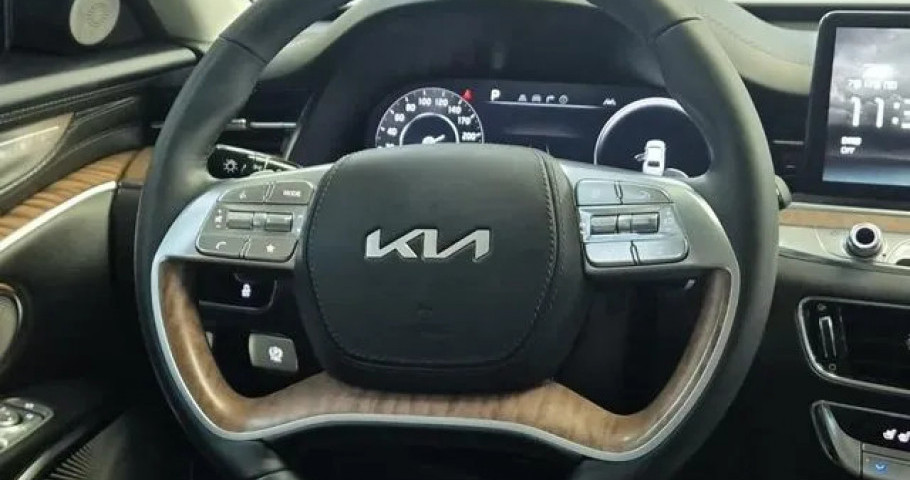 Kia K9 