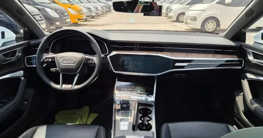 Audi A7 