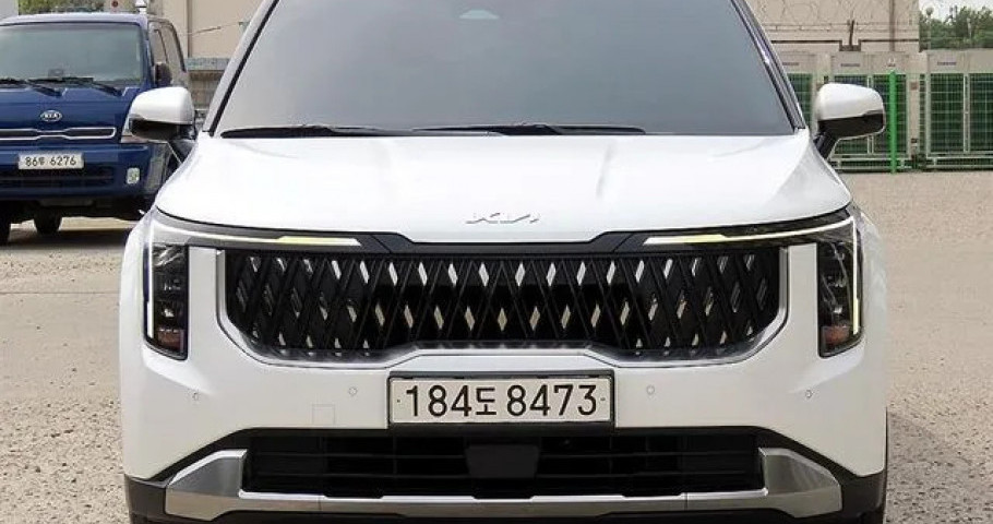 Kia Carnival 