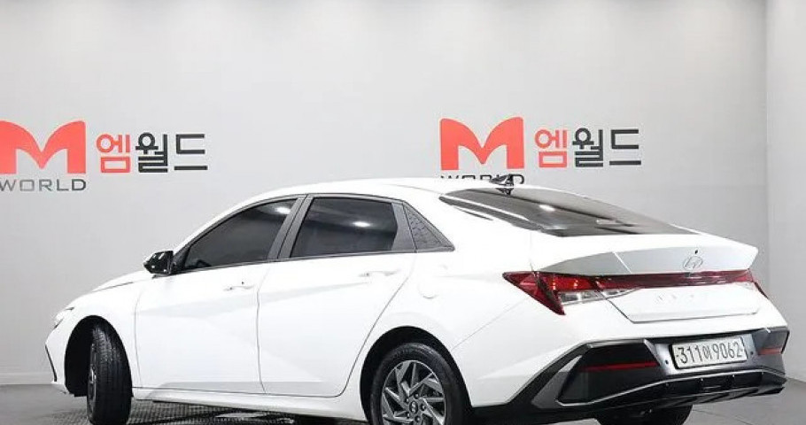 Hyundai Avante (Elantra) 