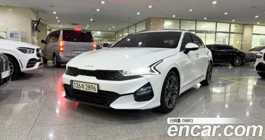 Kia K5 