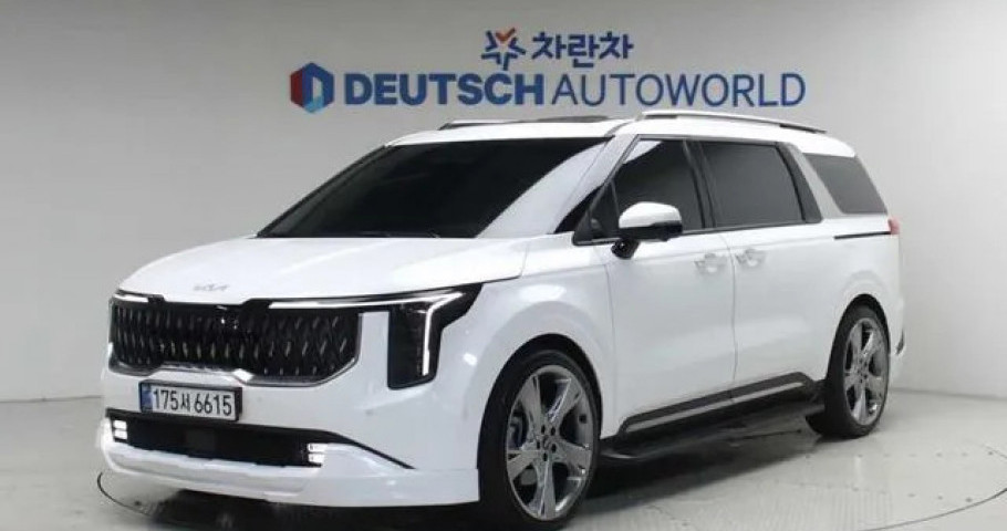 Kia Carnival 