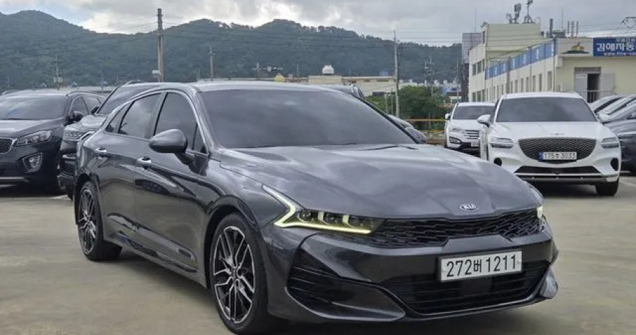 Kia K5 