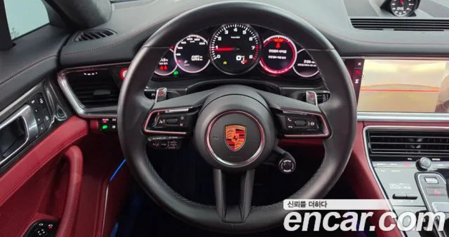 Porsche Panamera 