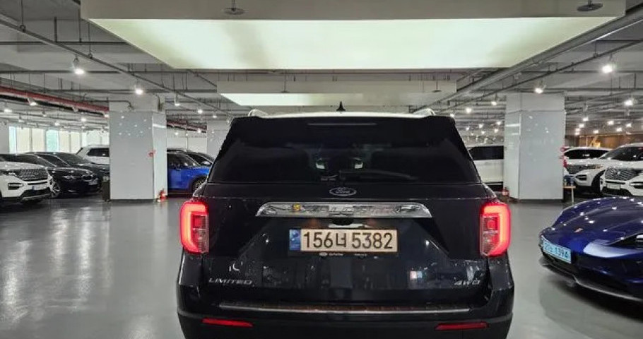 Ford Explorer 