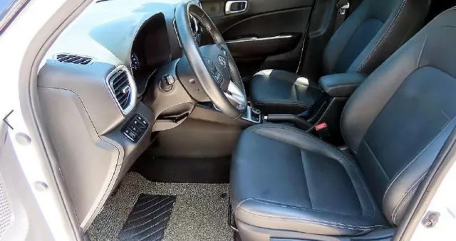 Hyundai Venue 