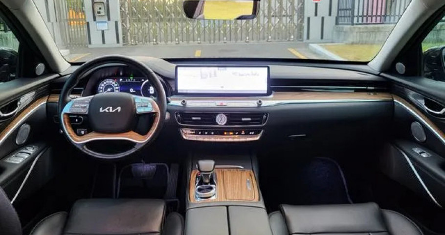 Kia K9 
