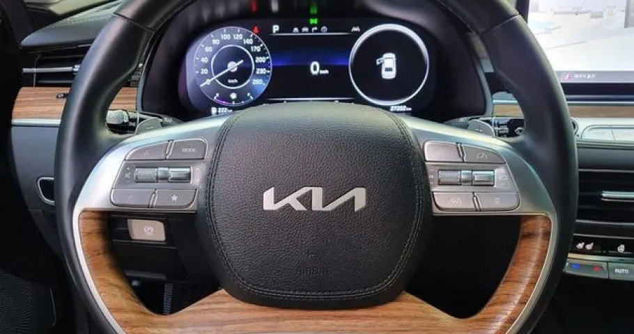 Kia K9 