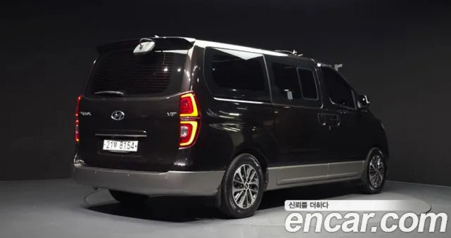 Hyundai Starex 