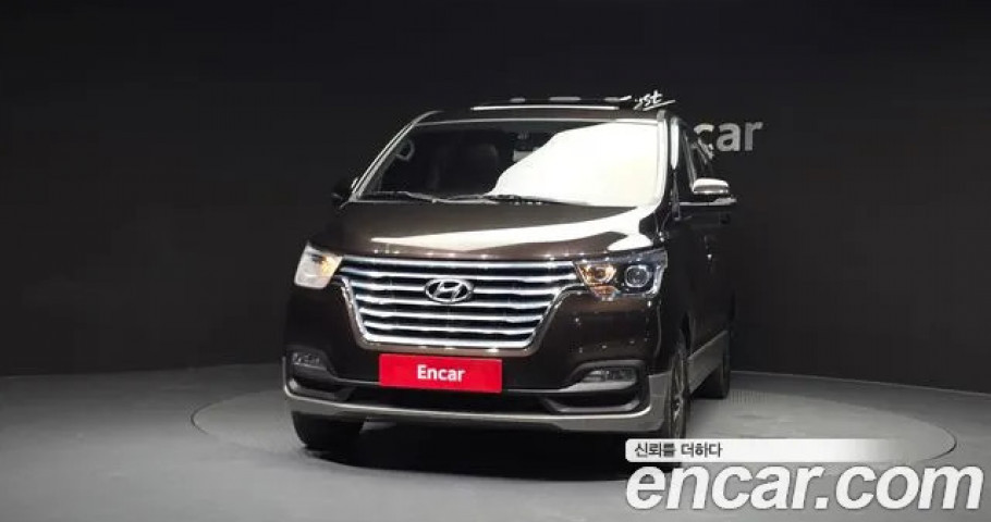 Hyundai Starex 