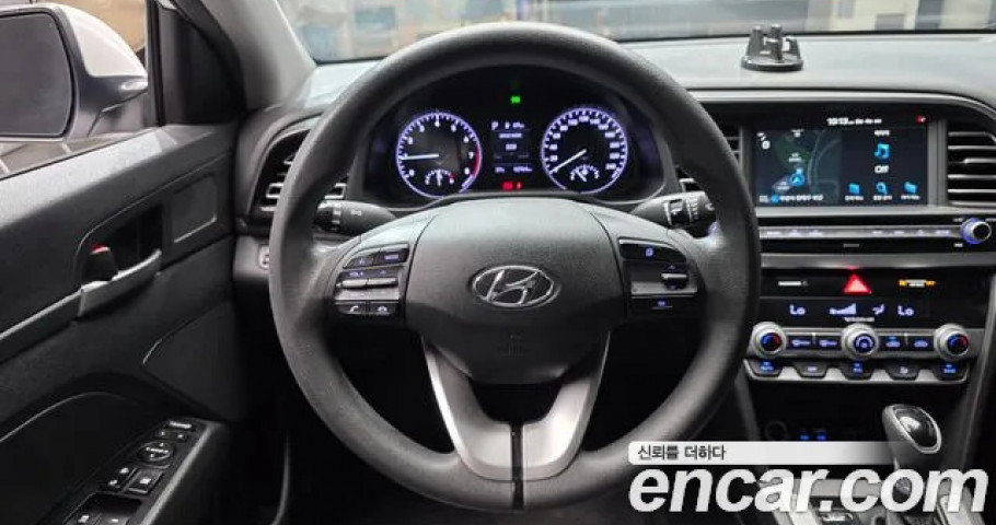 Hyundai Avante (Elantra) 