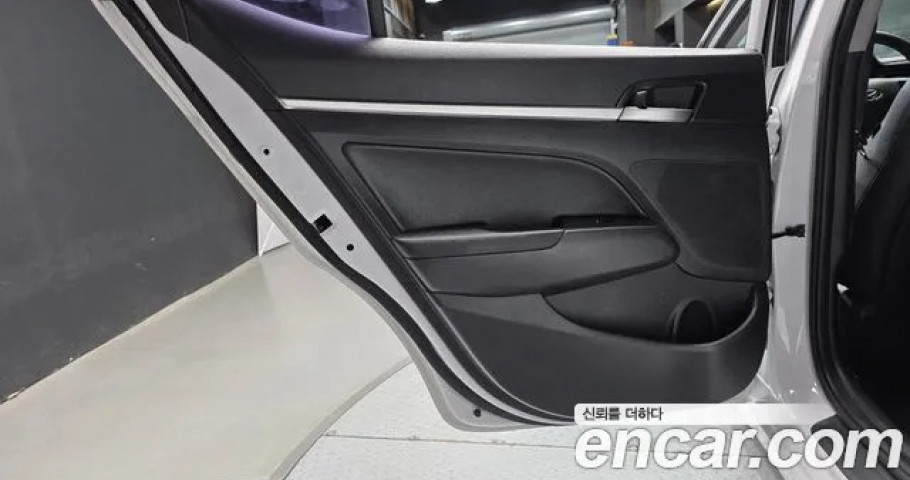 Hyundai Avante (Elantra) 