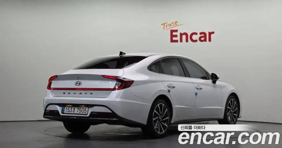 Hyundai Sonata 
