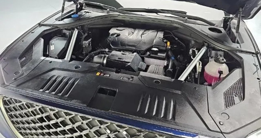 Genesis Gv70 