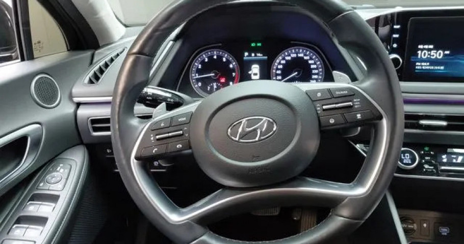 Hyundai Sonata 
