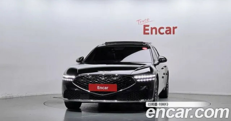 Genesis G90 
