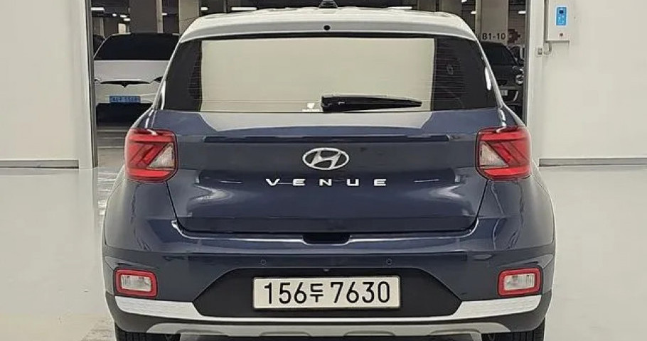 Hyundai Venue 
