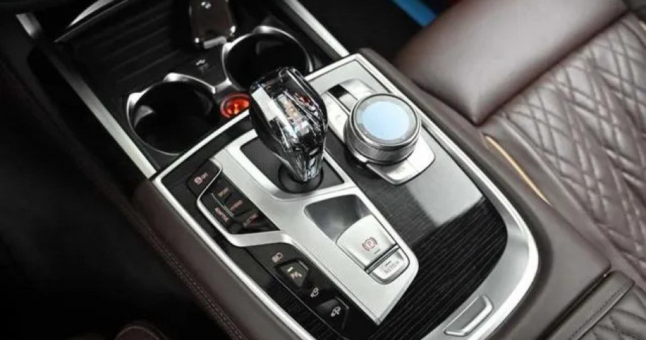 Bmw 7-Series 