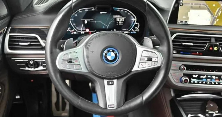 Bmw 7-Series 