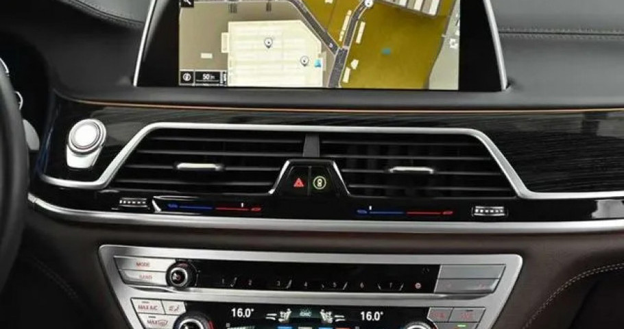 Bmw 7-Series 