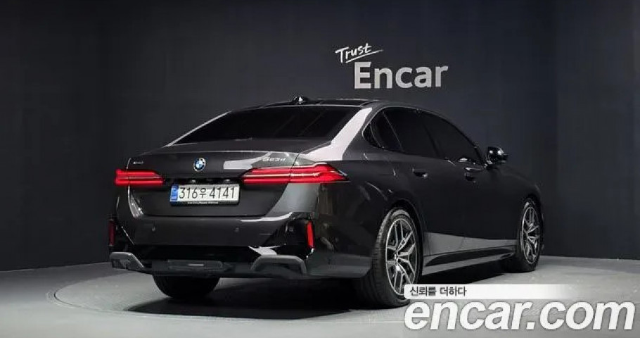 Bmw 5-Series 