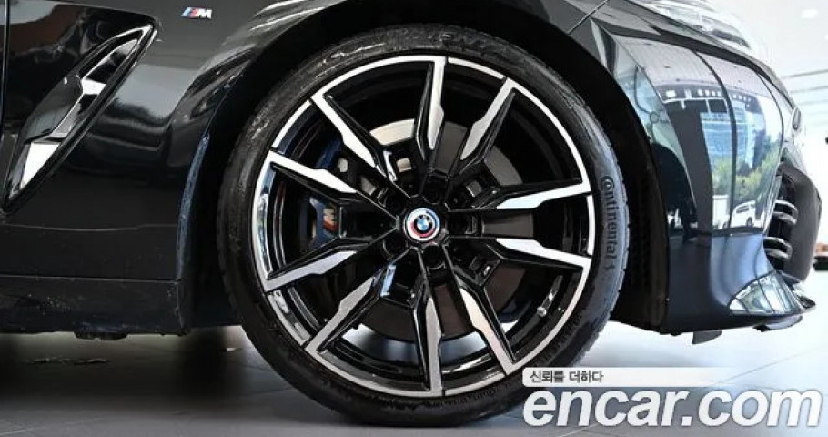 Bmw 8-Series 