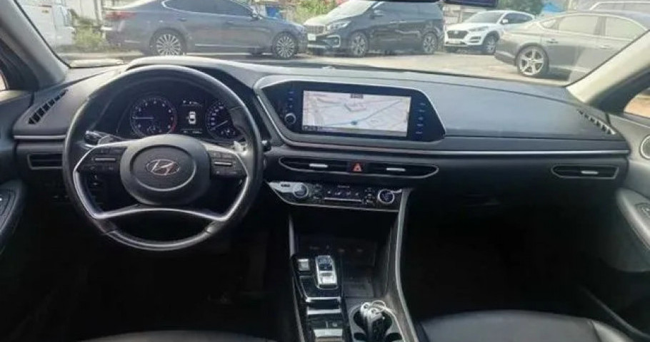 Hyundai Sonata 