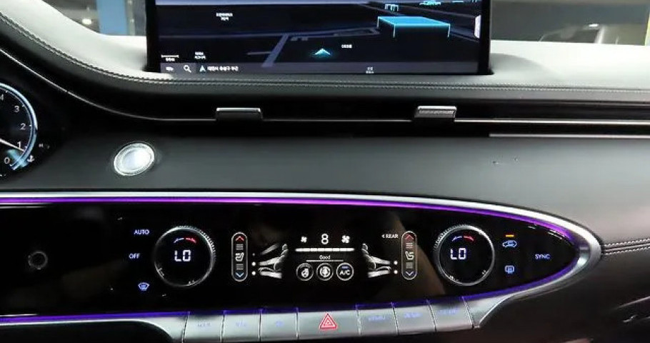 Genesis Gv70 