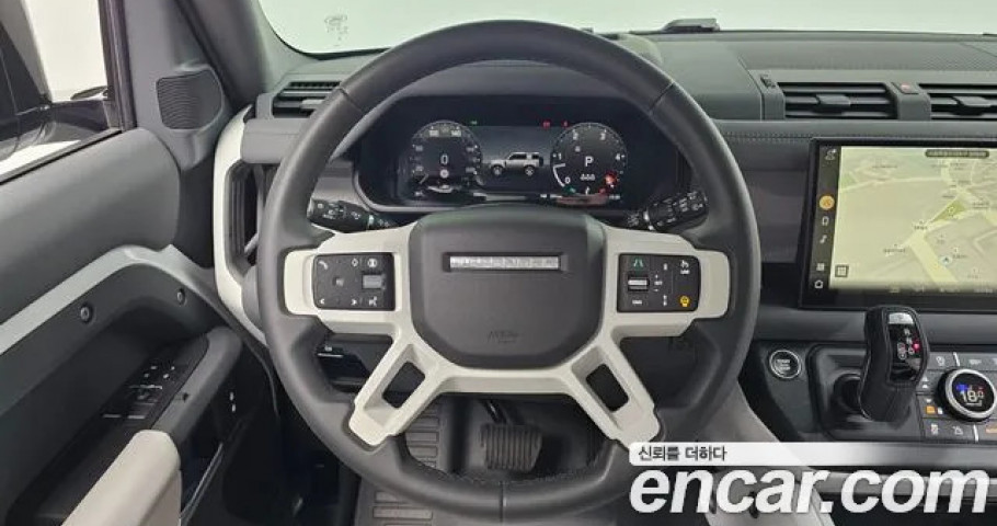 Land Rover Defender 
