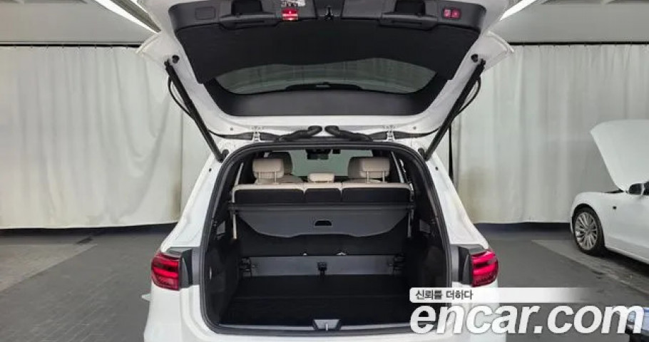 Mercedes-Benz Glb-Class 
