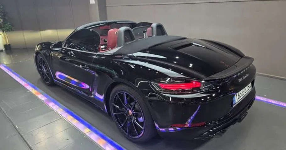Porsche 718 