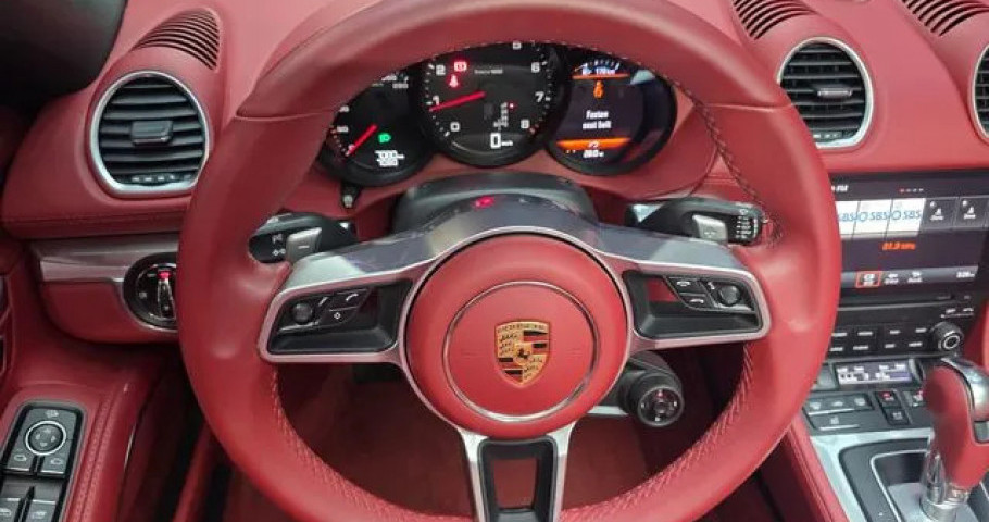 Porsche 718 