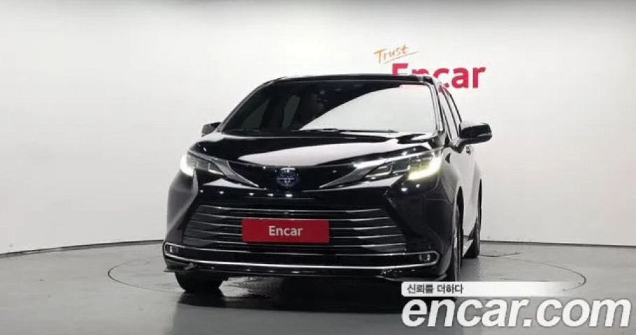 Toyota Sienna 