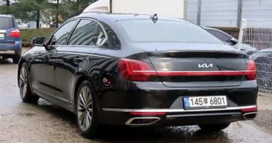 Kia K9 