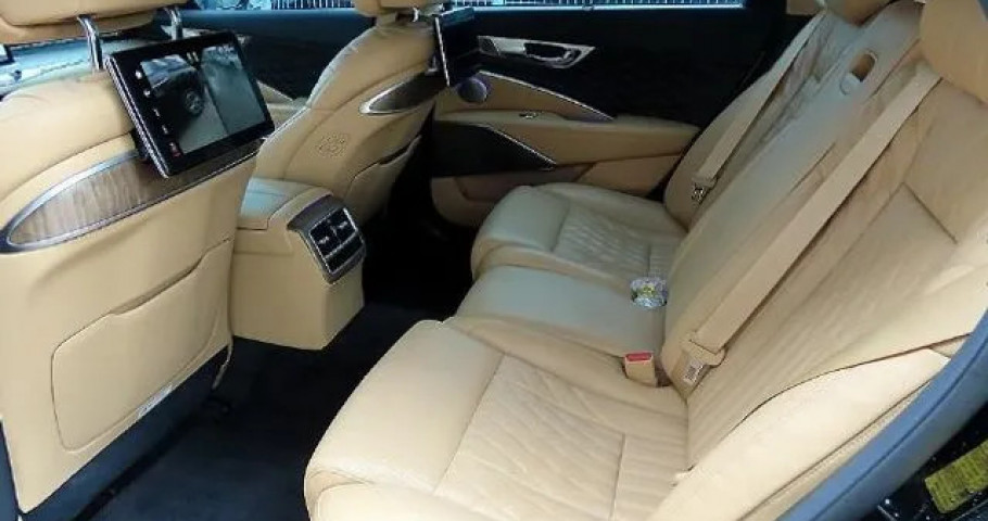 Kia K9 
