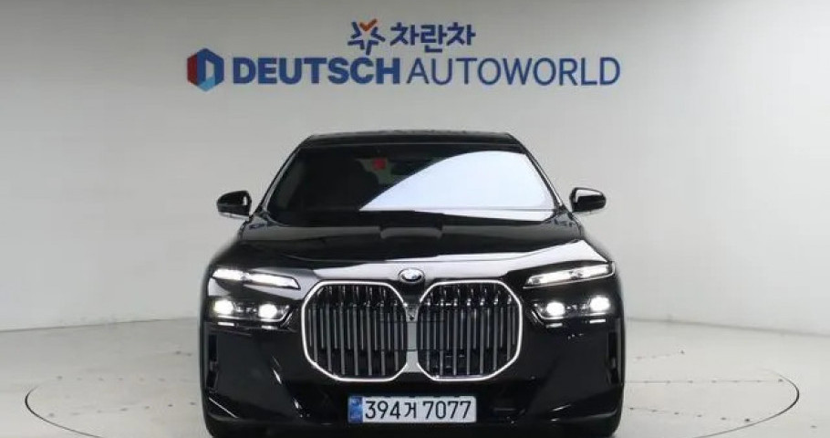 Bmw 7-Series 