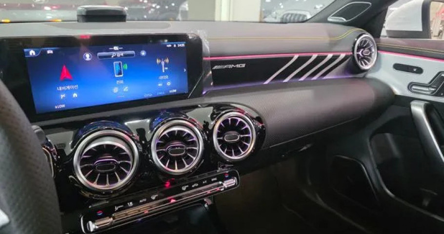 Mercedes-Benz Cla-Class 
