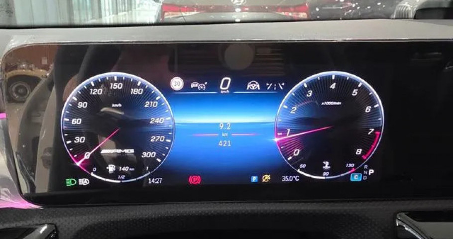 Mercedes-Benz Cla-Class 