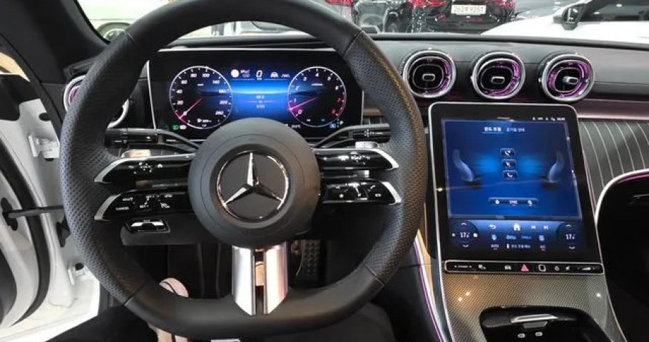 Mercedes-Benz Cle-Class 