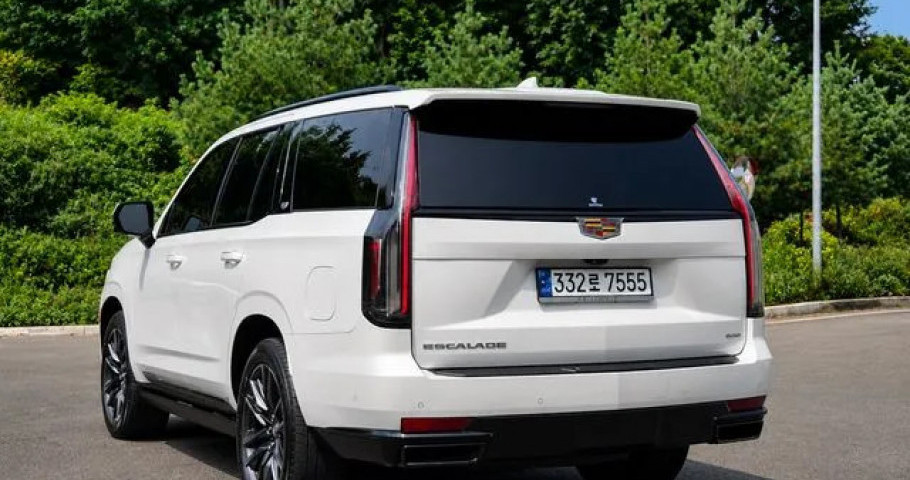 Cadillac Escalade 